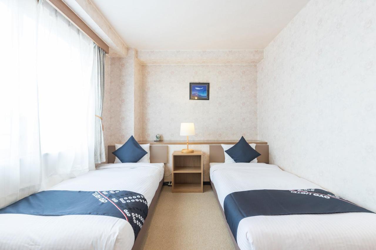 Tabist Business Hotel R Side Kanazawa Bagian luar foto